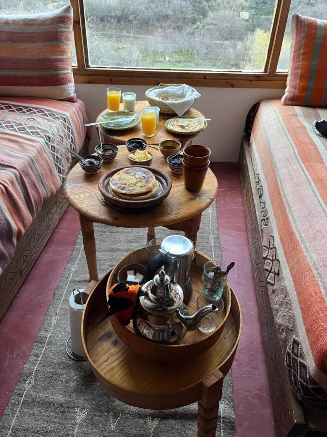 Bed and Breakfast Amlougui House Asgaour Екстер'єр фото