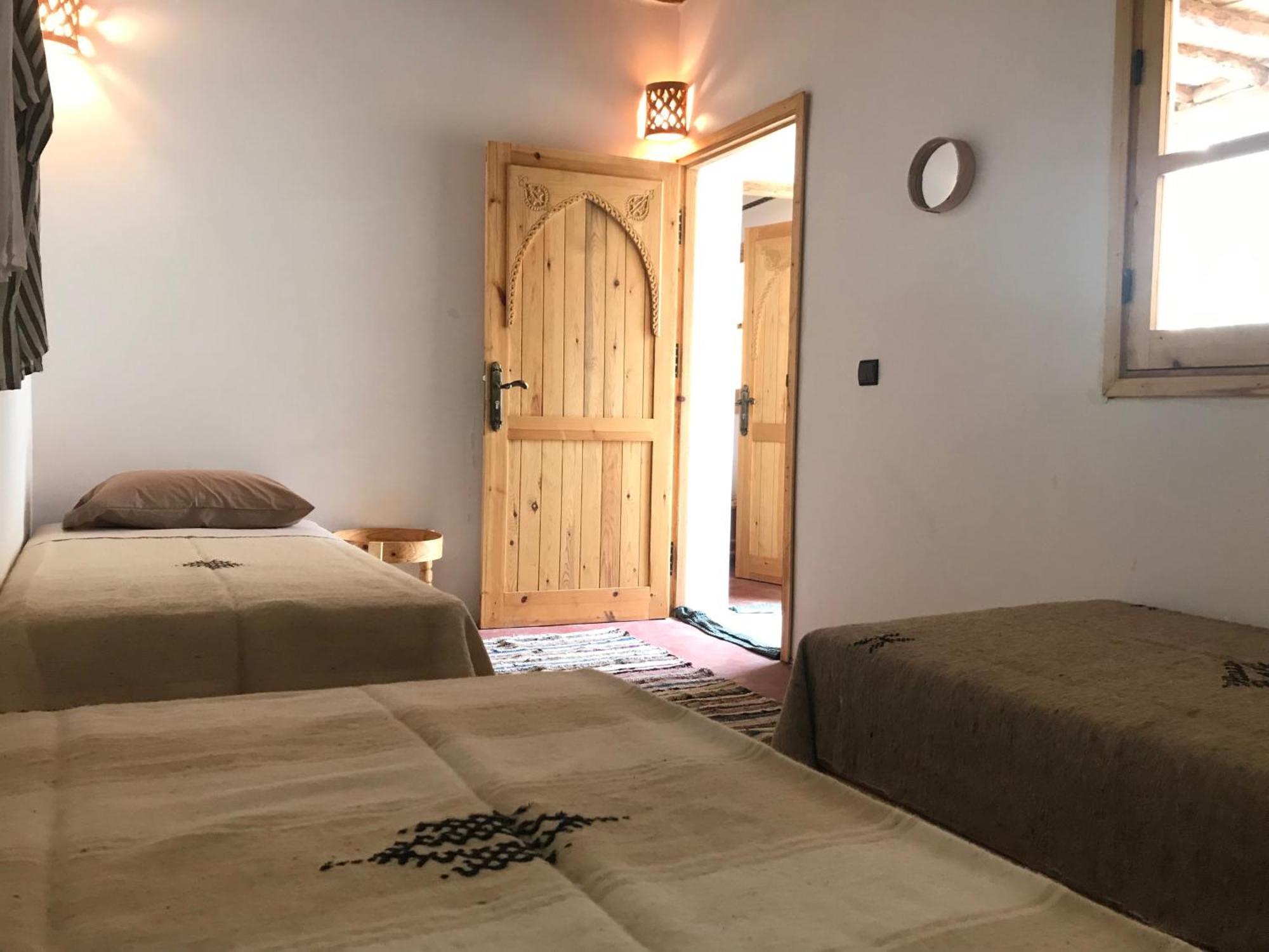 Bed and Breakfast Amlougui House Asgaour Екстер'єр фото